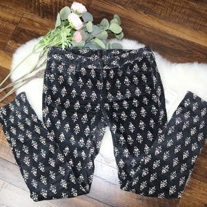 NWT FREE PEOPLE Corduroy Pants/Jeans Size 4